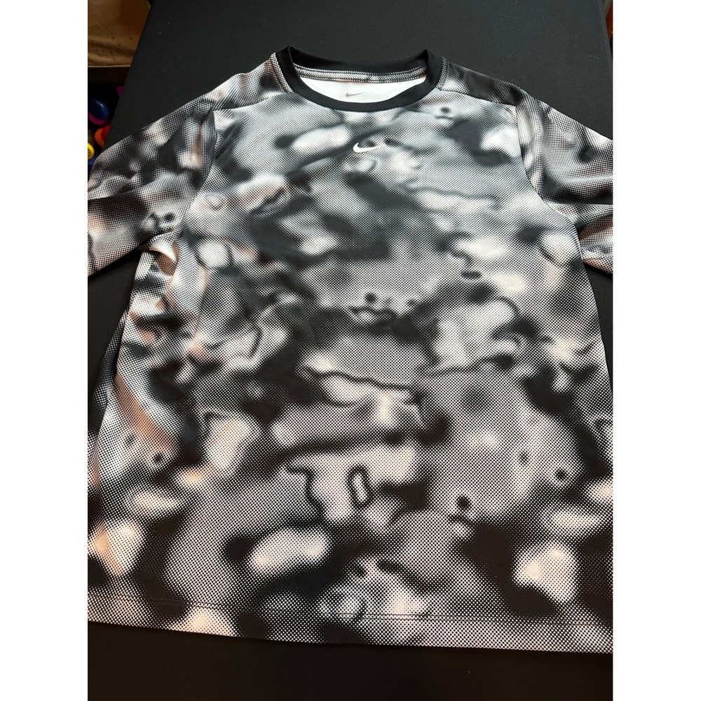 Nike Dri-FIT Mens XL Black White Halftone Dot Camo Print Athletic T-Shirt